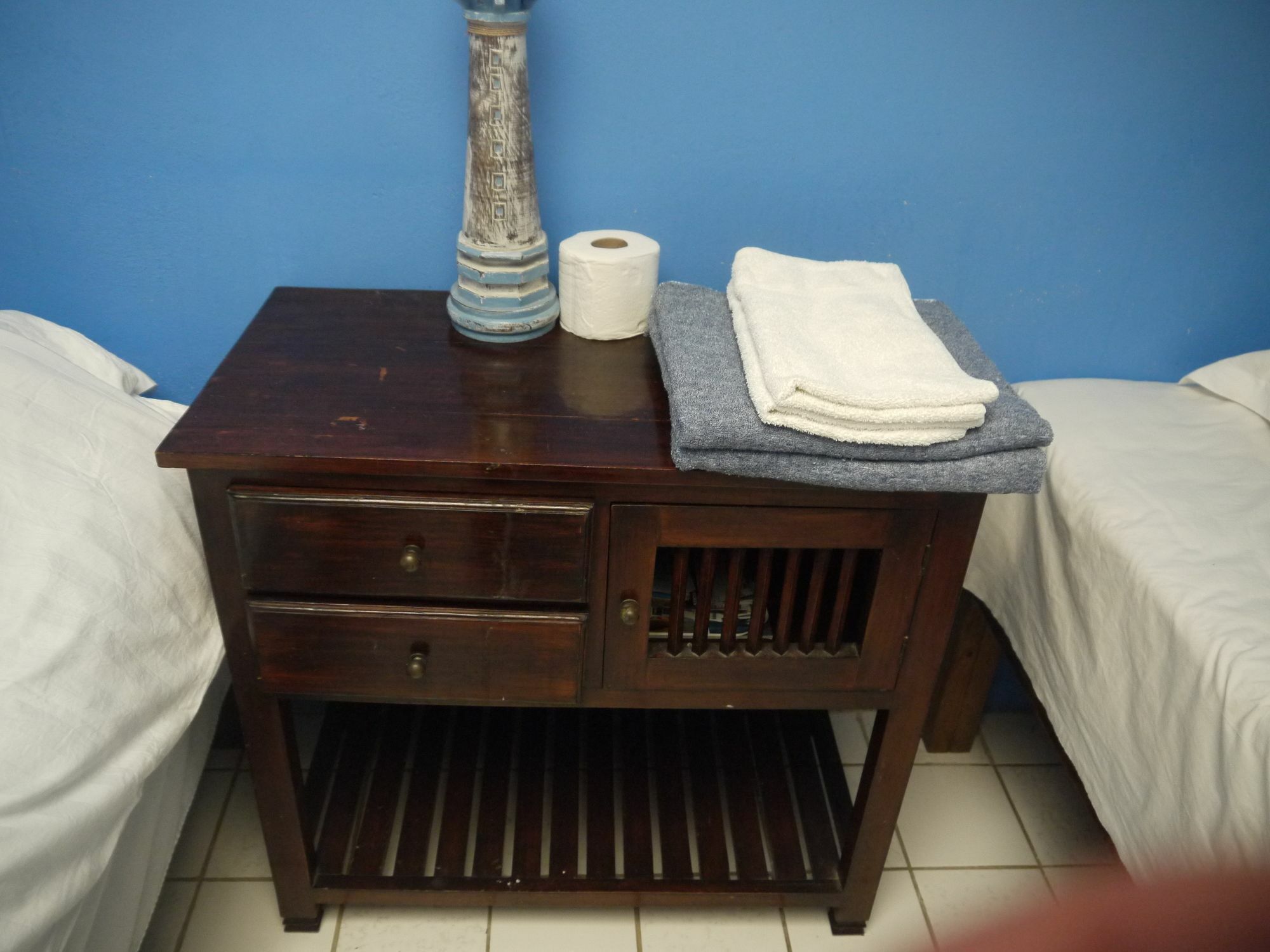 G.T. Guest House Garapan Buitenkant foto